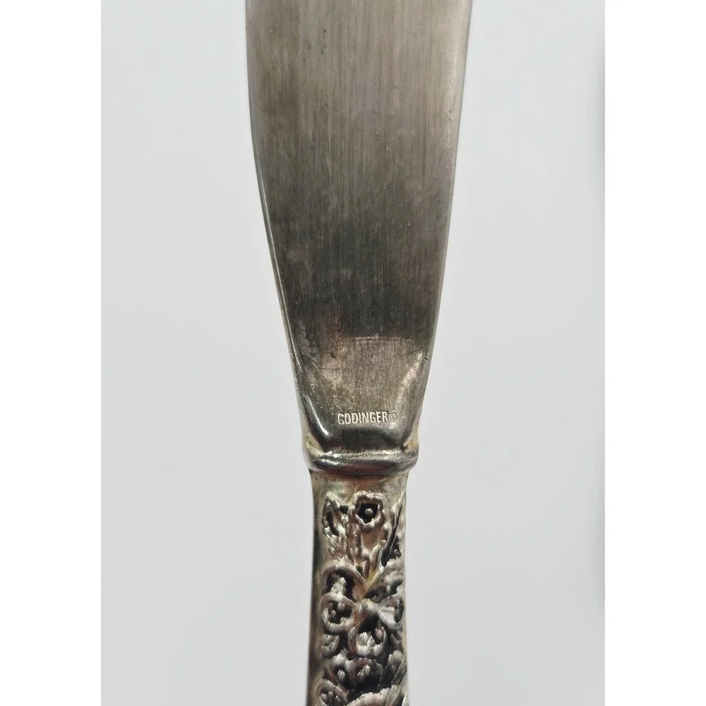 Godinger Silver Plated Floral Repousse Butter Spreaders Set of 2 Vintage Style